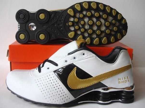 Dernieres Designer Baskets Nike Shox Oz Blanc Balck Or